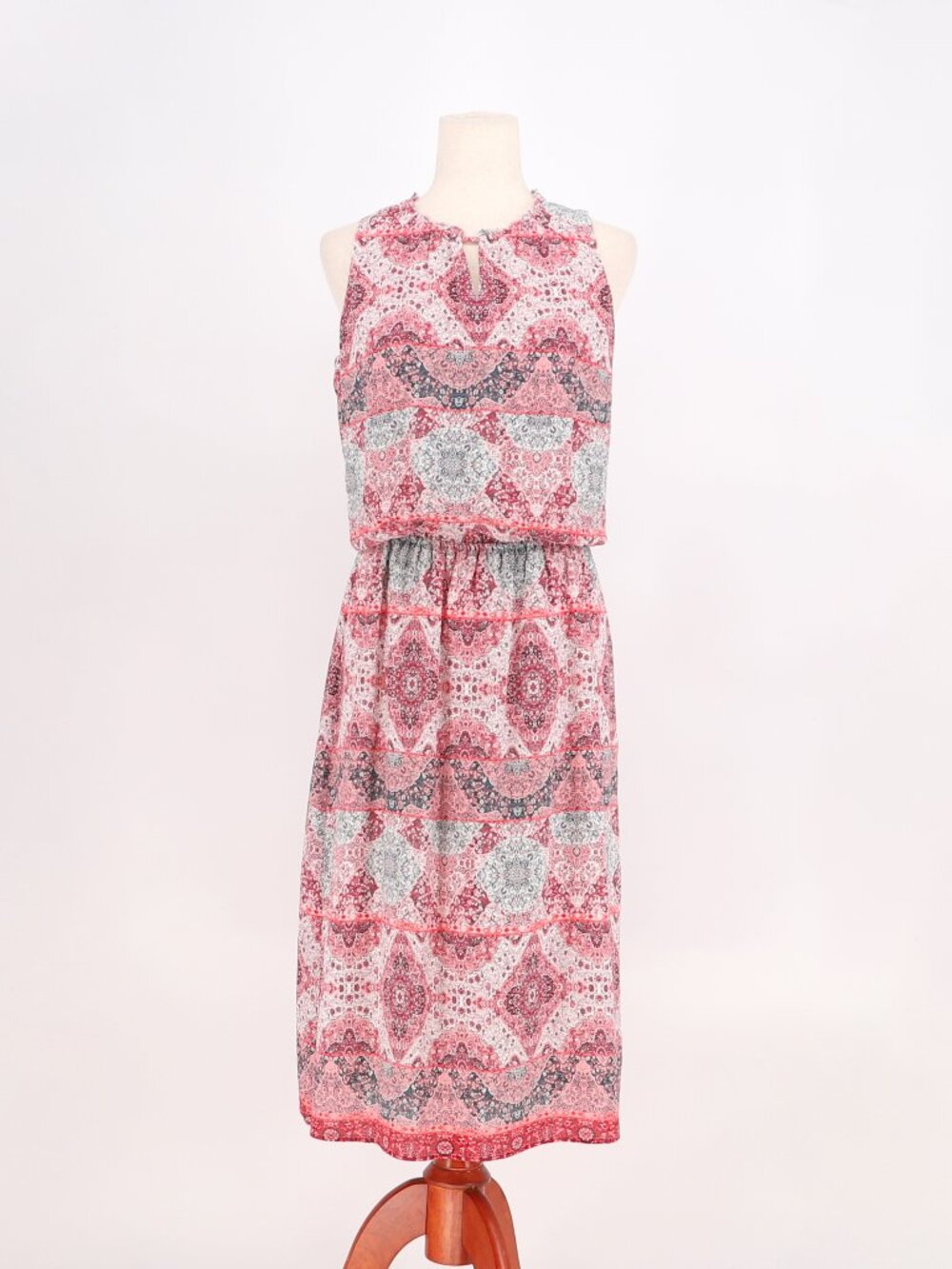 GARNET HILL Jewel-Neck Silk Dress Size 4